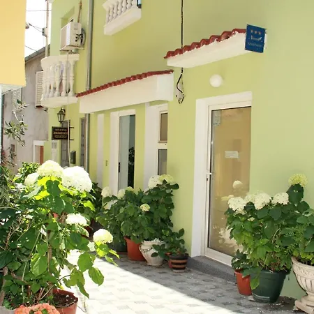 Apartment Ante Sun